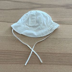 Jacadi - Toddler girl hat with little bow Size 47